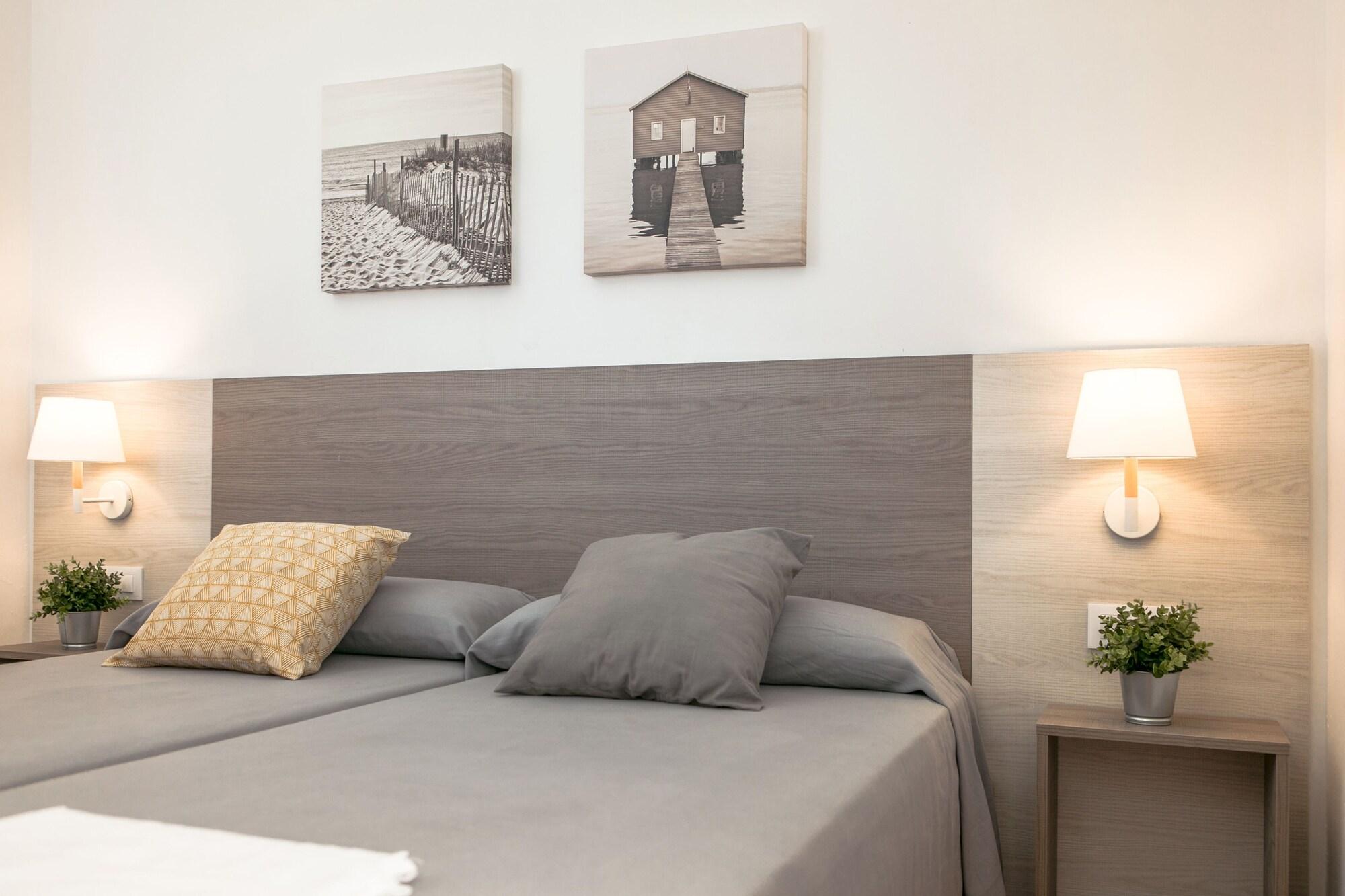 פלטחה ד'ארו Rvapartaments Benelux מראה חיצוני תמונה